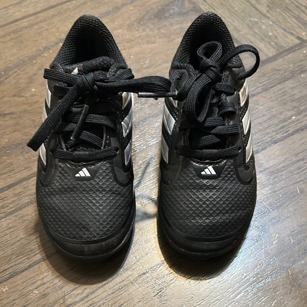 Adidas little kids Black and White baseball cleats